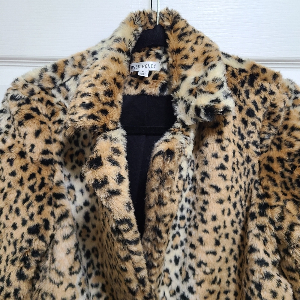 WILD HONEY LEOPARD PRINT JACKET POCKETS M Animal Print - Picture 13 of 14